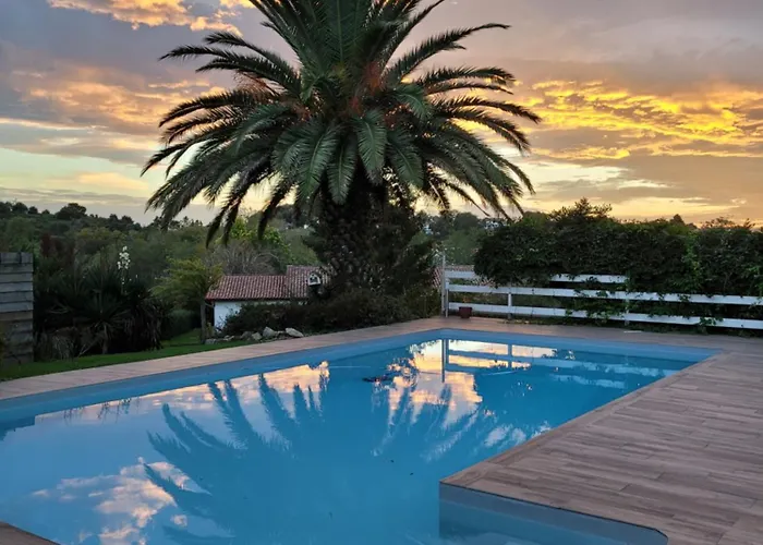 Louharechenia - Maison D'invites Au Pays-basque Avec Piscine & Jardin * Villefranque (Pyrenees-Atlantiques)